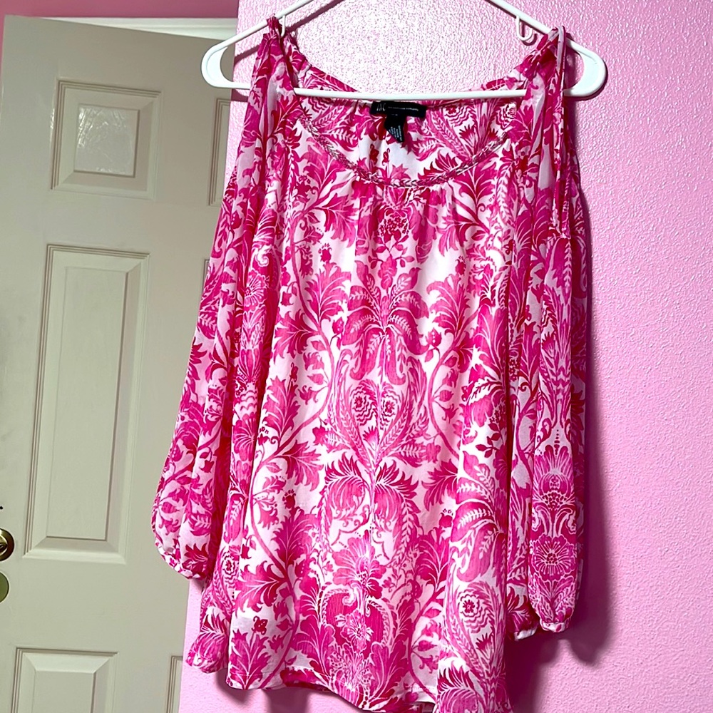 Women top